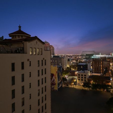 Moxy Houston Downtown Ξενοδοχείο Εξωτερικό φωτογραφία